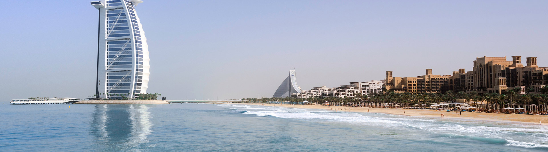 Discover Dubai on a Yacht Rental
