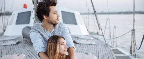 Five Reasons to Hire a Yacht for Valentine’s Day