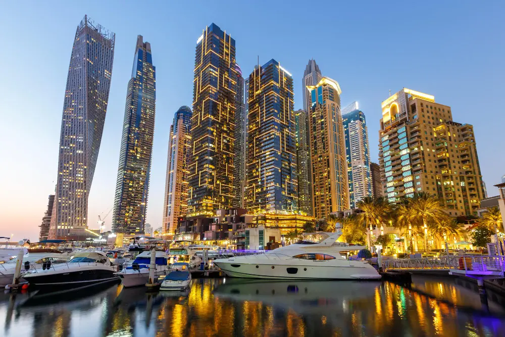 winter-yacht-in-dubai